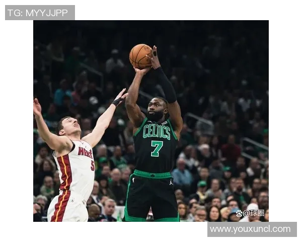 凯尔特人全场精彩瞬间回顾带你重温赛场巅峰表现